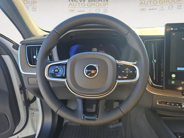 2026 Volvo XC60 Plug-In Hybrid T8 Plus