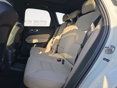 2026 Volvo XC60 Plug-In Hybrid T8 Plus