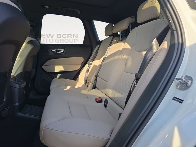 2026 Volvo XC60 Plug-In Hybrid T8 Plus
