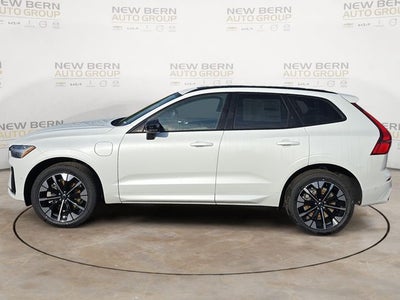 2026 Volvo XC60 Plug-In Hybrid T8 Plus