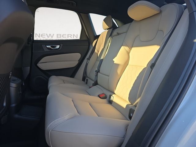 2026 Volvo XC60 Plug-In Hybrid T8 Plus