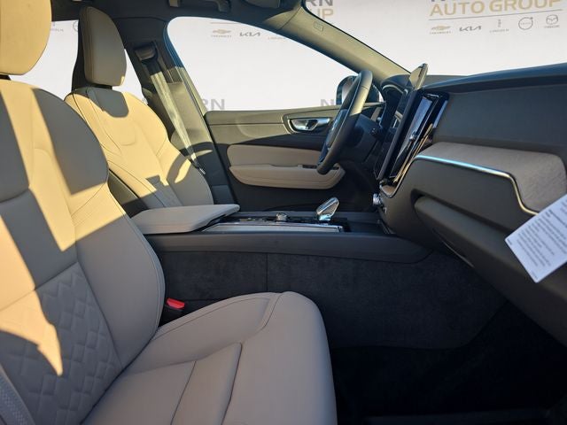 2026 Volvo XC60 Plug-In Hybrid T8 Plus