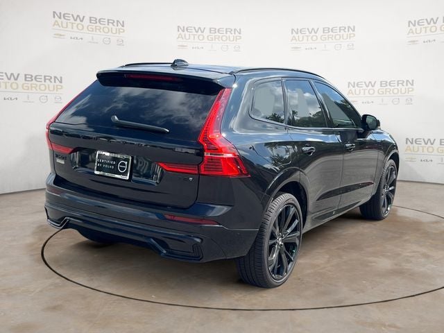 2025 Volvo XC60 Plug-In Hybrid T8 Ultra Black Edition