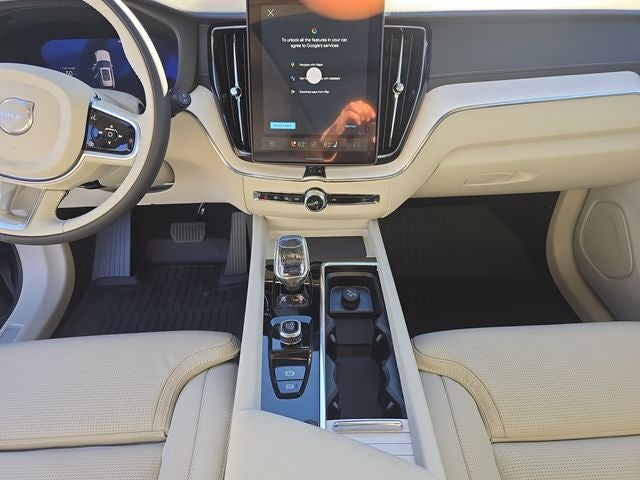 2026 Volvo XC60 Plug-In Hybrid T8 Ultra