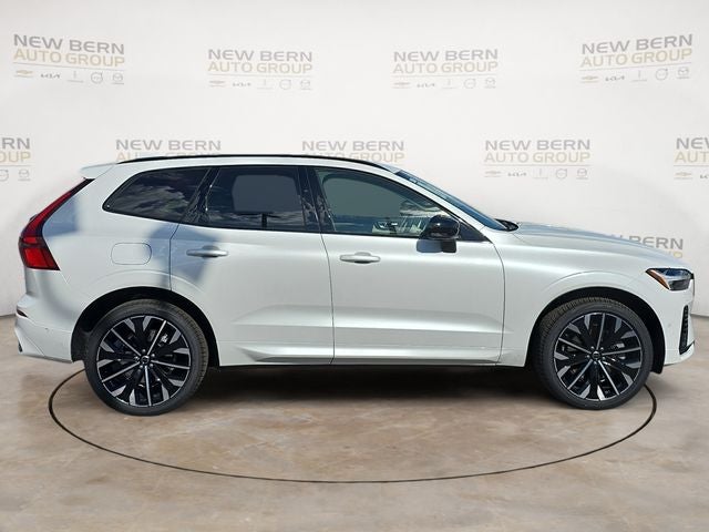 2026 Volvo XC60 Plug-In Hybrid T8 Ultra