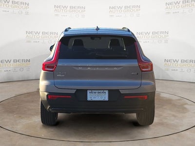 2026 Volvo XC40 B5 Plus