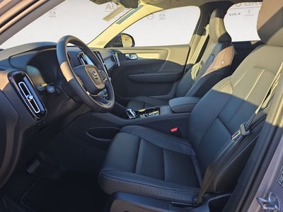 2026 Volvo XC40 B5 Plus