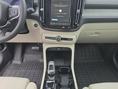 2026 Volvo XC40 B5 Plus