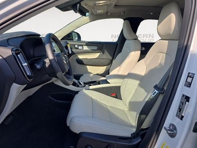 2026 Volvo XC40 B5 Plus