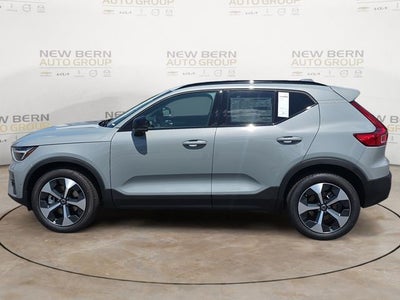 2026 Volvo XC40 B5 Plus