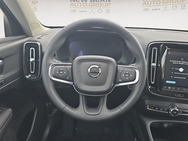 2026 Volvo XC40 B5 Core