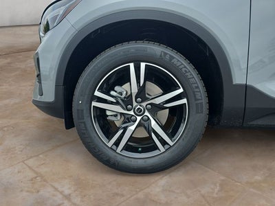 2026 Volvo XC40 B5 Core