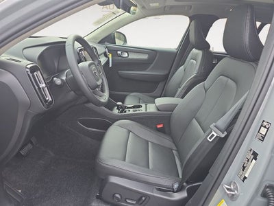 2026 Volvo XC40 B5 Core