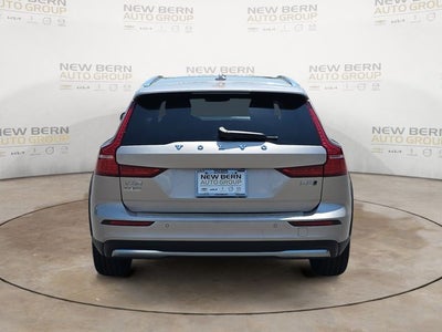 2026 Volvo V60 Cross Country B5 Plus