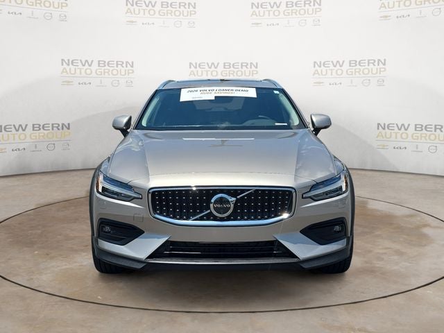 2026 Volvo V60 Cross Country B5 Plus