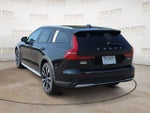 2026 Volvo V60 Cross Country B5 Ultra