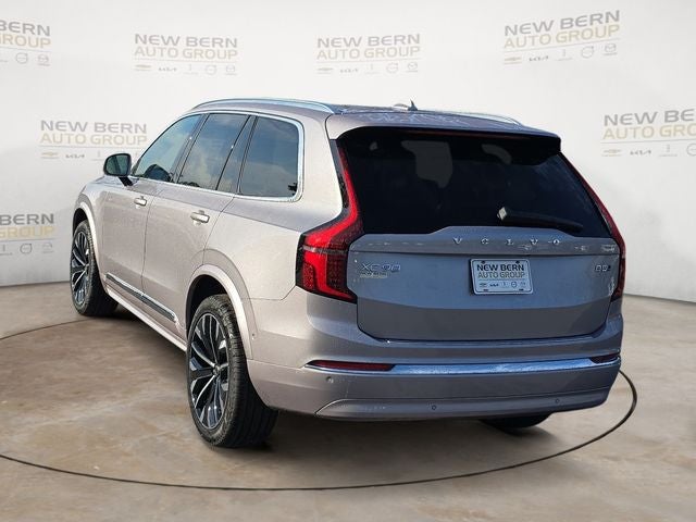 2026 Volvo XC90 B5 Plus