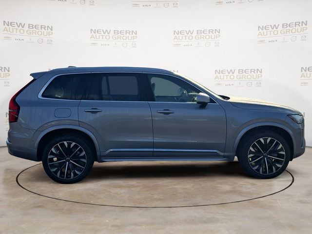 2026 Volvo XC90 B5 Plus