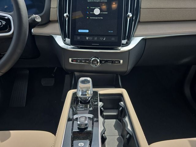 2026 Volvo XC90 B5 Core