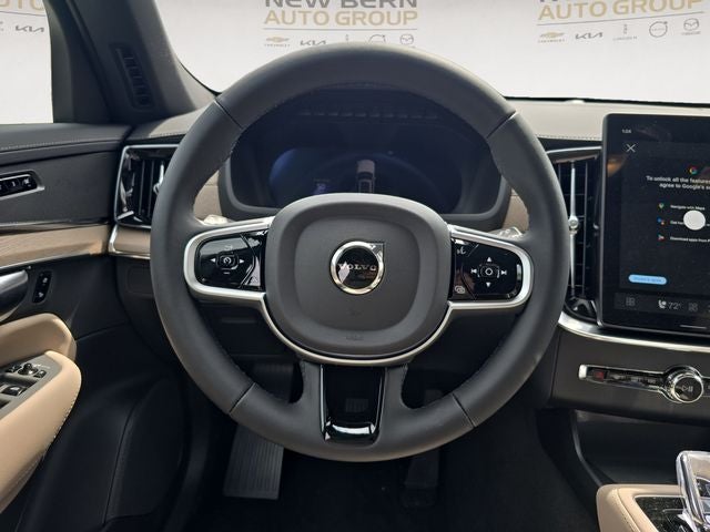 2026 Volvo XC90 B5 Core