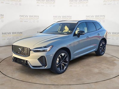 2026 Volvo XC60 B5 Plus