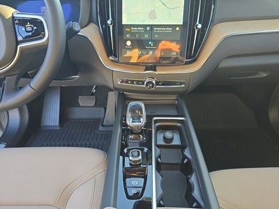 2026 Volvo XC60 B5 Plus