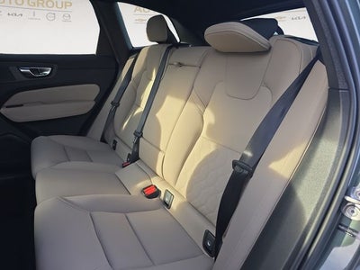 2026 Volvo XC60 B5 Plus