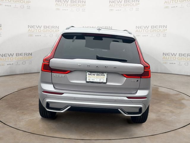 2026 Volvo XC60 B5 Core