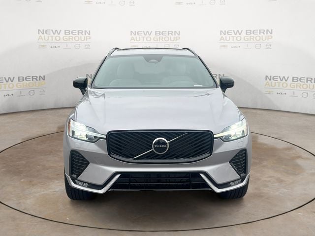 2026 Volvo XC60 B5 Core