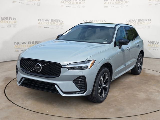 2026 Volvo XC60 B5 Core