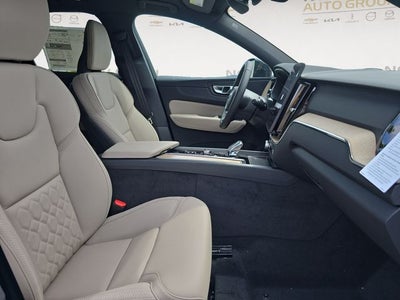 2026 Volvo XC60 B5 Core