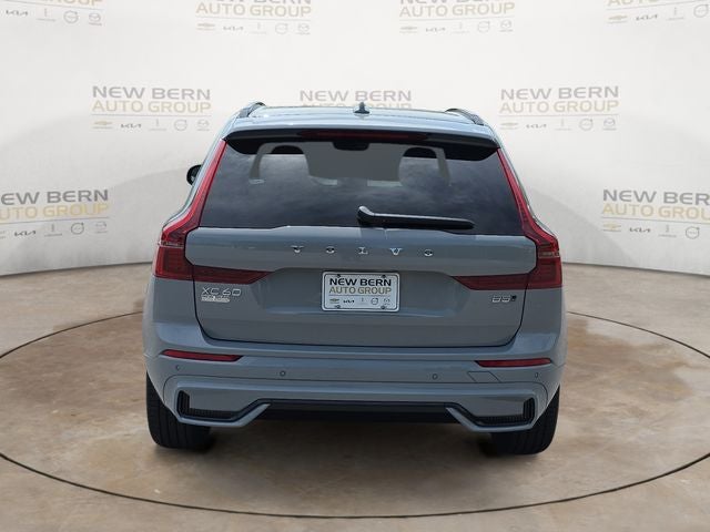 2026 Volvo XC60 B5 Core