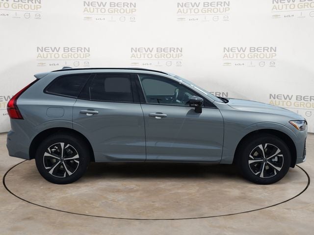 2026 Volvo XC60 B5 Core