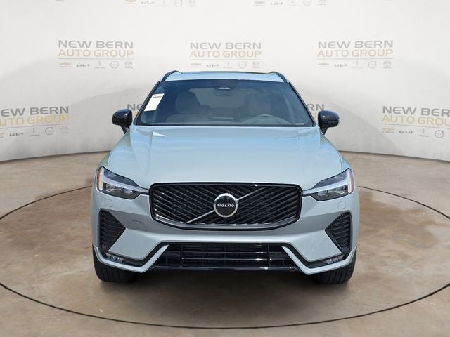 2026 Volvo XC60 B5 Core