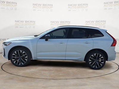 2026 Volvo XC60 B5 Ultra
