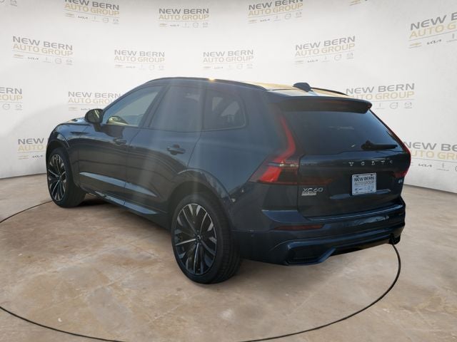 2026 Volvo XC60 B5 Ultra