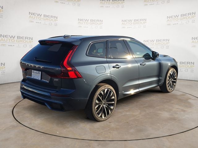 2026 Volvo XC60 B5 Ultra