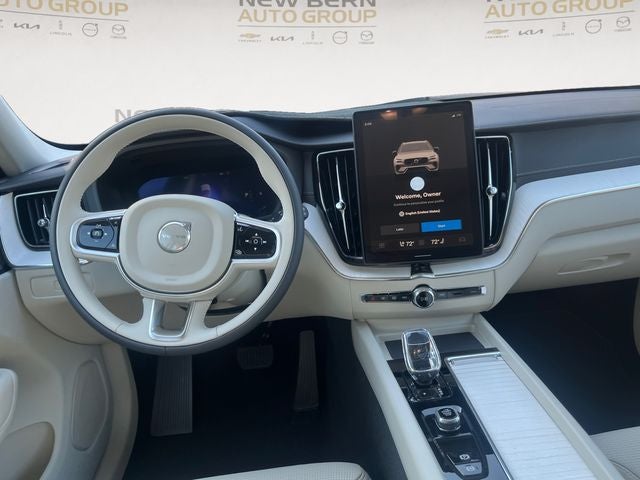 2026 Volvo XC60 B5 Ultra