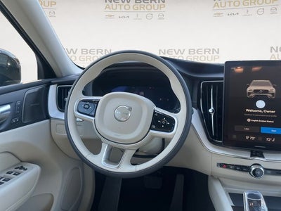 2026 Volvo XC60 B5 Ultra