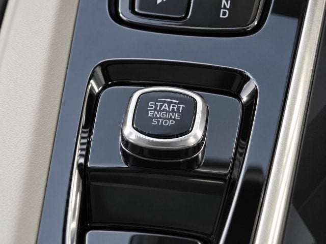 2027 Volvo XC60 B5 Ultra