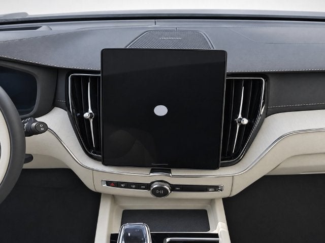 2027 Volvo XC60 B5 Ultra