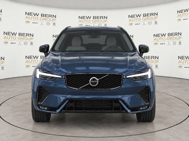 2027 Volvo XC60 B5 Ultra