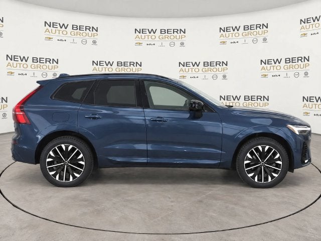 2027 Volvo XC60 B5 Ultra